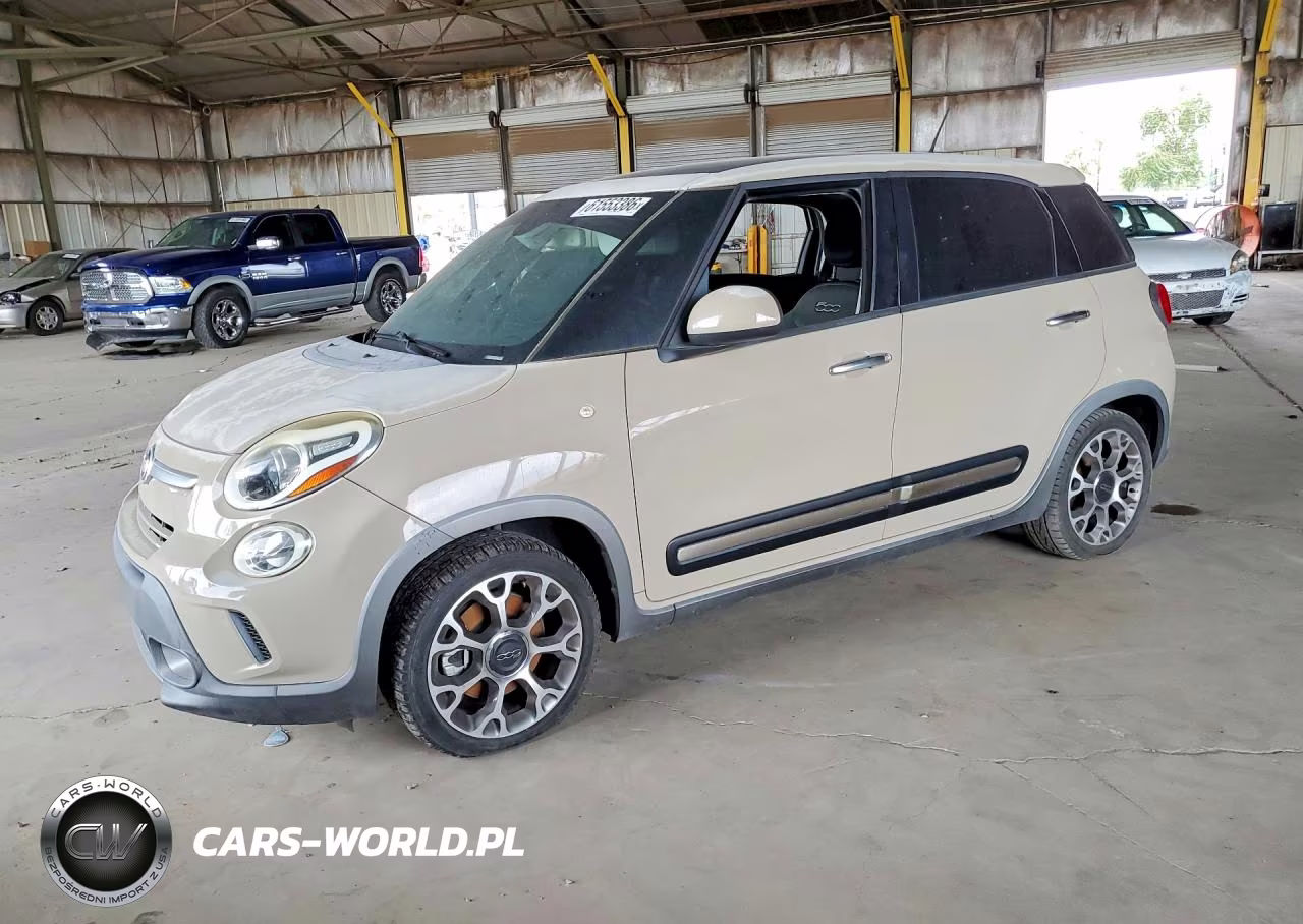 2014 Fiat 500L Trekking – zdjęcie 1 z 12
