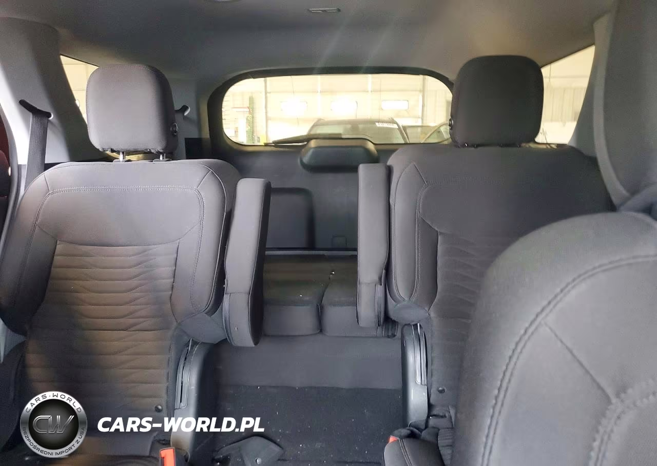 2020 Ford Explorer Xlt VIN:1FMSK7DHXLGC82084 - 10