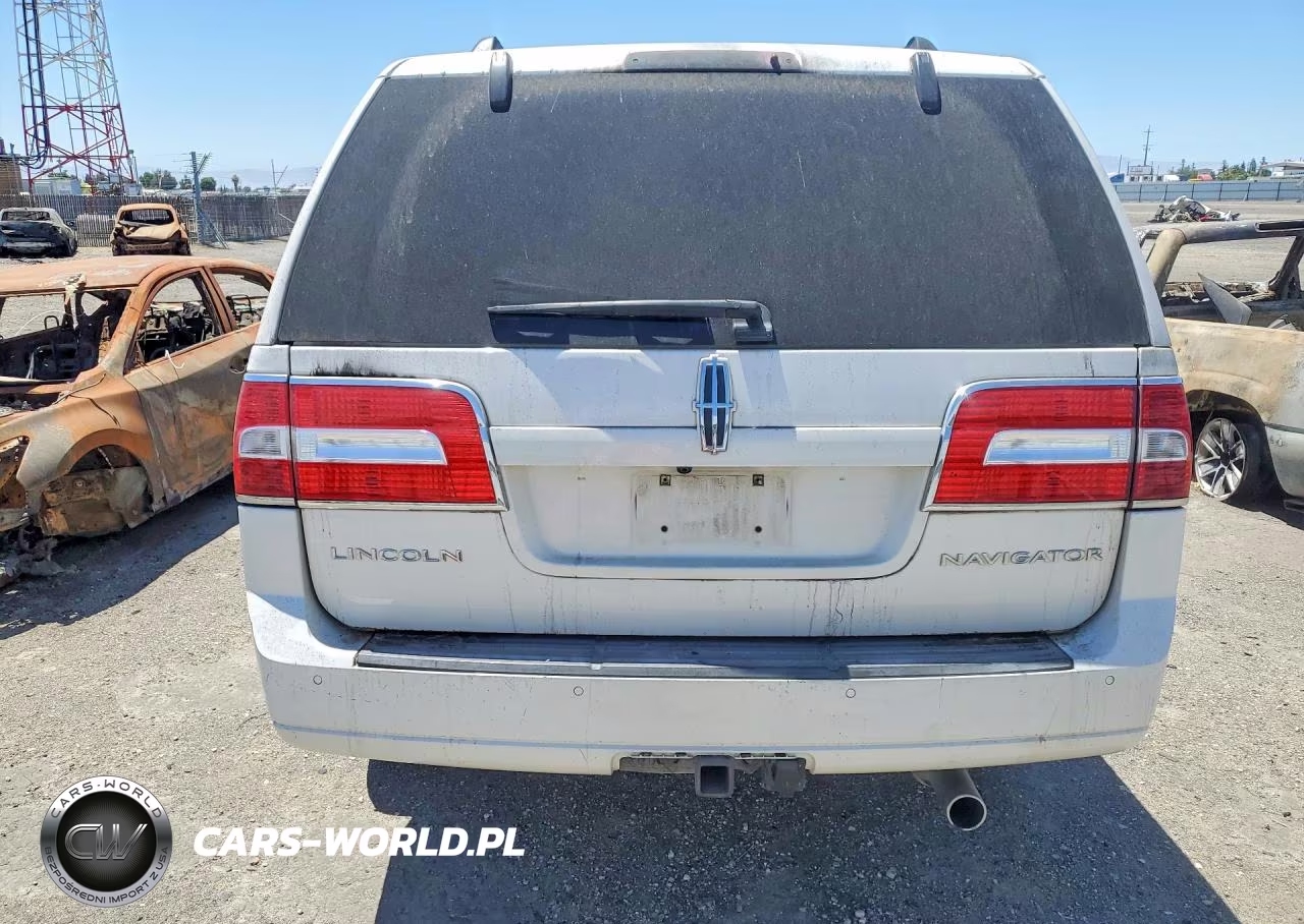 2014 Lincoln Navigator L VIN:5LMJJ3J53EEL00647 - 6