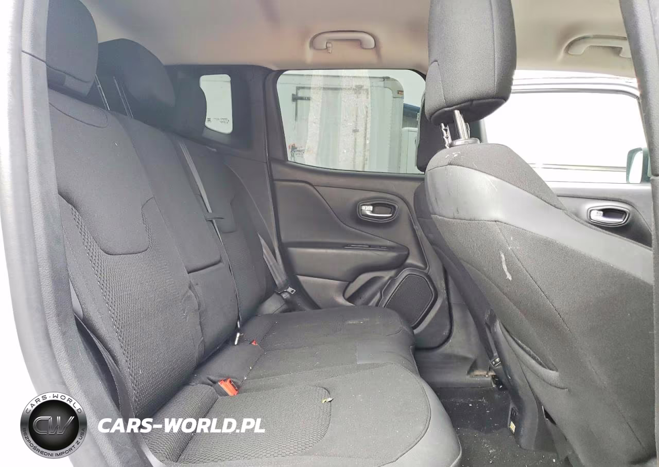 2020 Jeep Renegade Latitude VIN:ZACNJABB5LPL48766 - 11