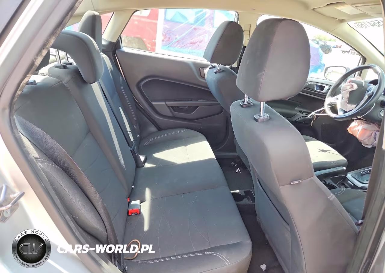 2015 Ford Fiesta Se VIN:3FADP4BJ5FM214391 - 10