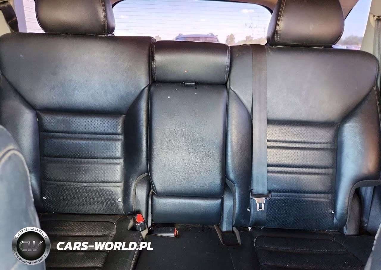 2020 Kia Sorento Ex V6 VIN:5XYPHDA55LG669467 - 10