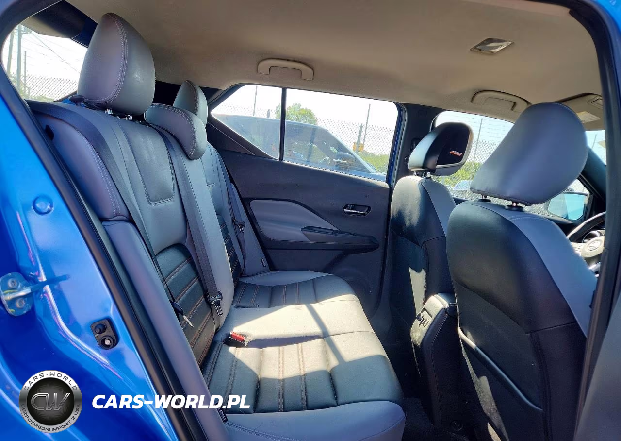 2023 Nissan Kicks Sr VIN:3N1CP5DVXPL480009 - 11