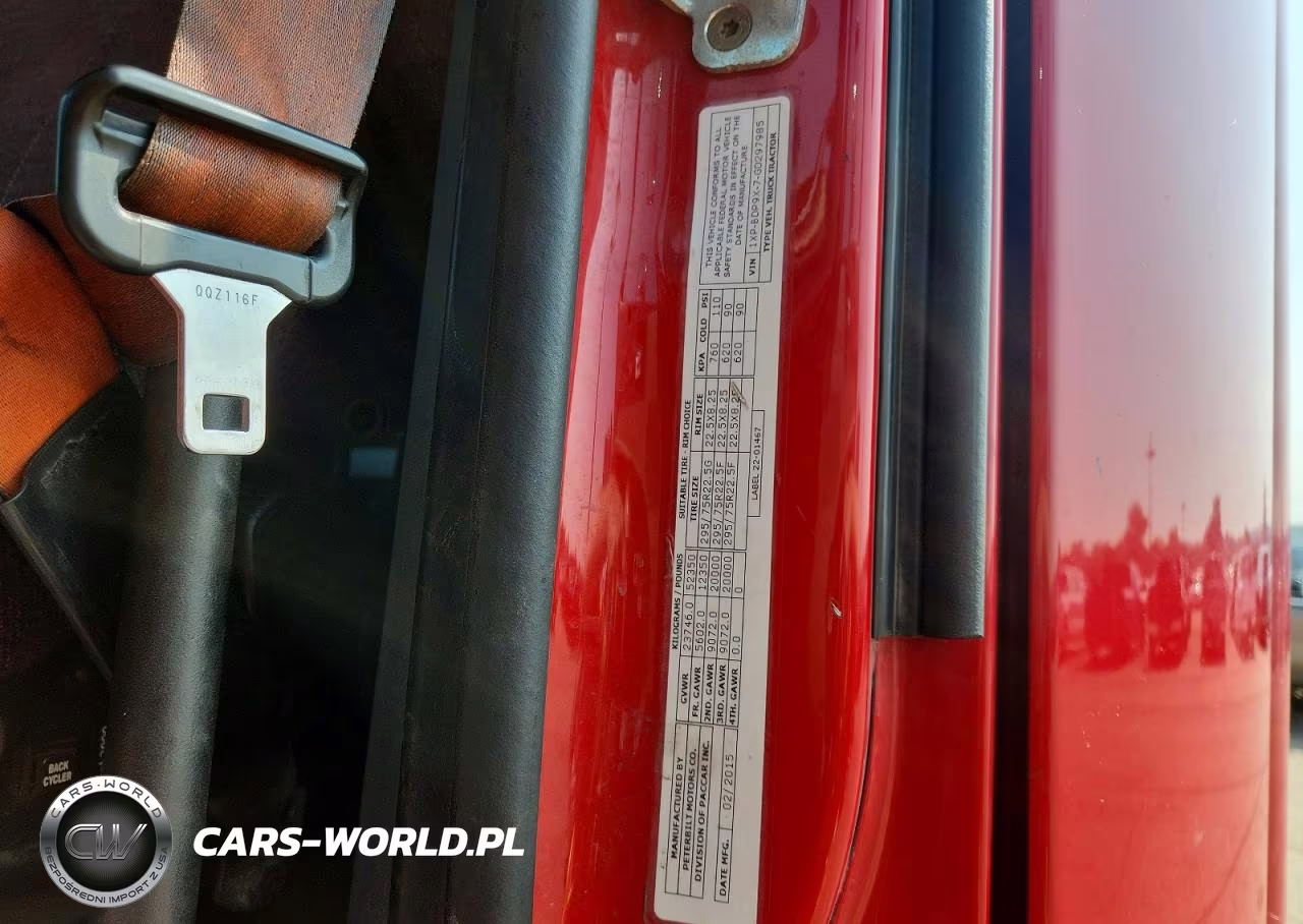 2016 Peterbilt 579 Semi Truck VIN:1XPBDP9X7GD297985 - 13