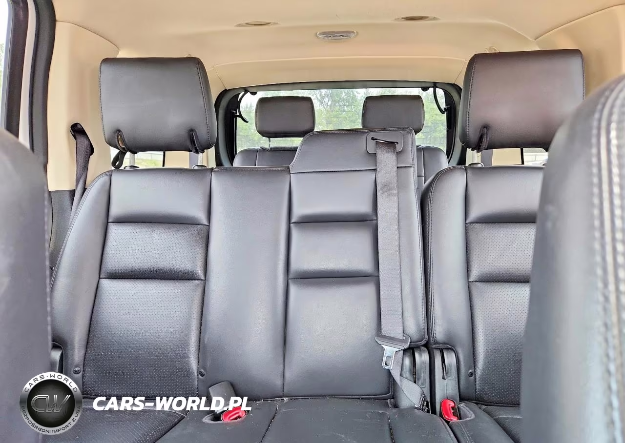 2010 Mercury Mountaineer Premier VIN:4M2EN4J82AUJ07977 - 10