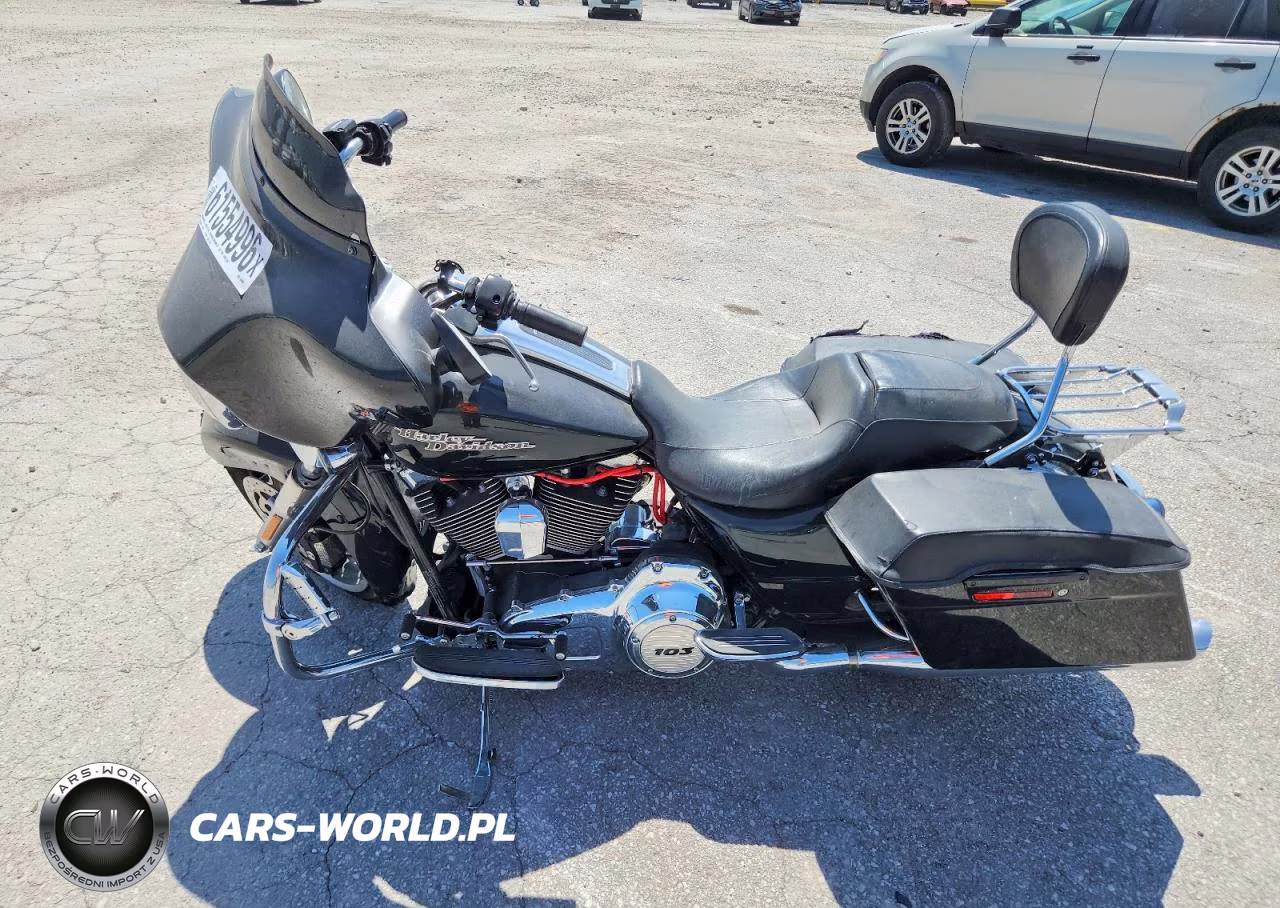 2013 Harley-Davidson Flhx Street Glide VIN:1HD1KBM15DB684968 - 3