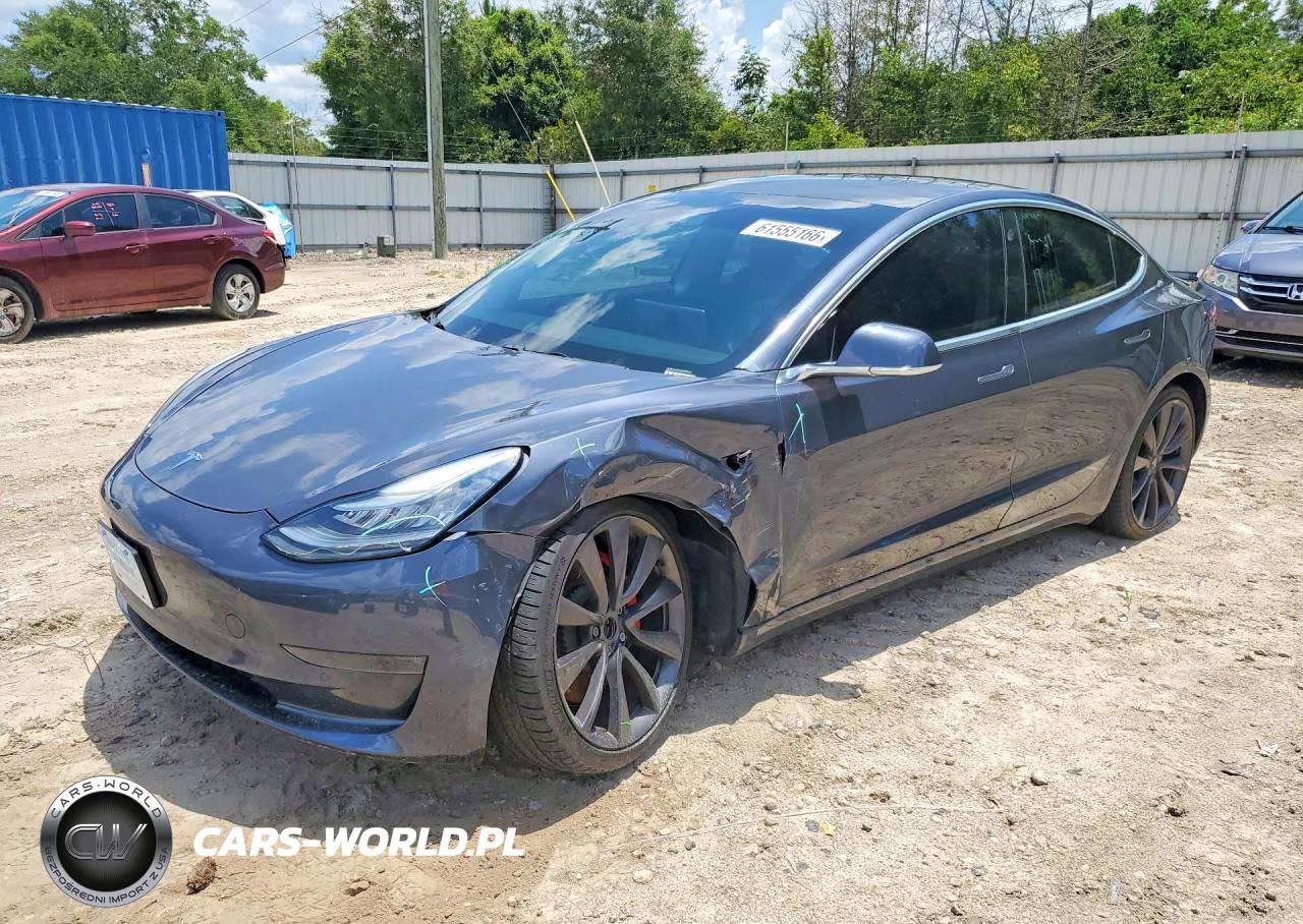 2020 Tesla Model 3 – zdjęcie 1 z 12
