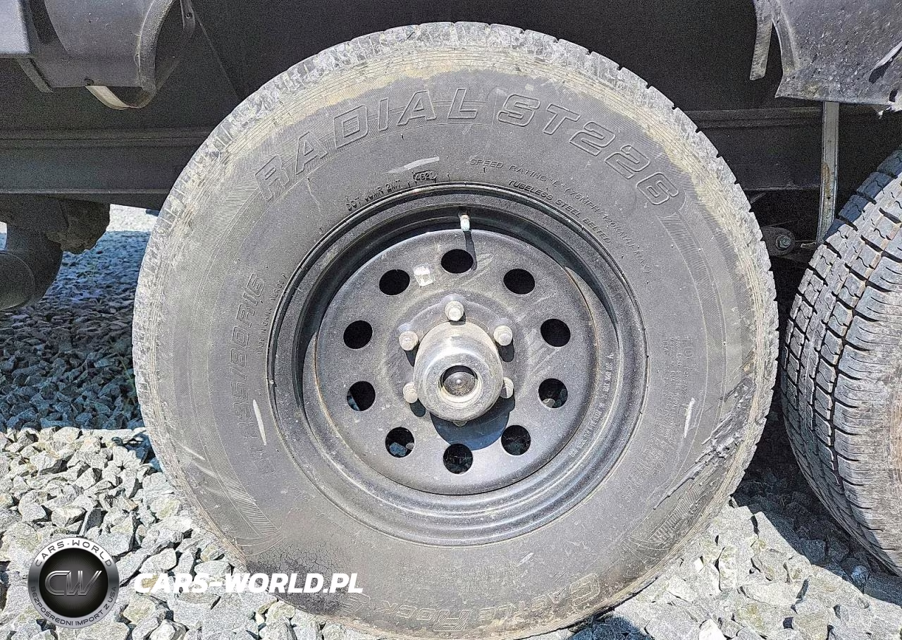 2022 Forest River Xlr Boost Camper VIN:5ZT3XL2F7NZ001448 - 8