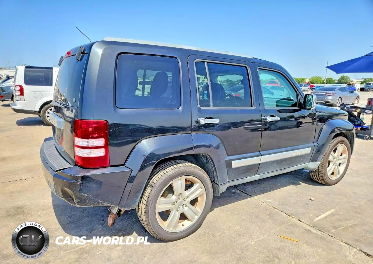 2012 Jeep Liberty Jet VIN:1C4PJLFK3CW115067 - 3
