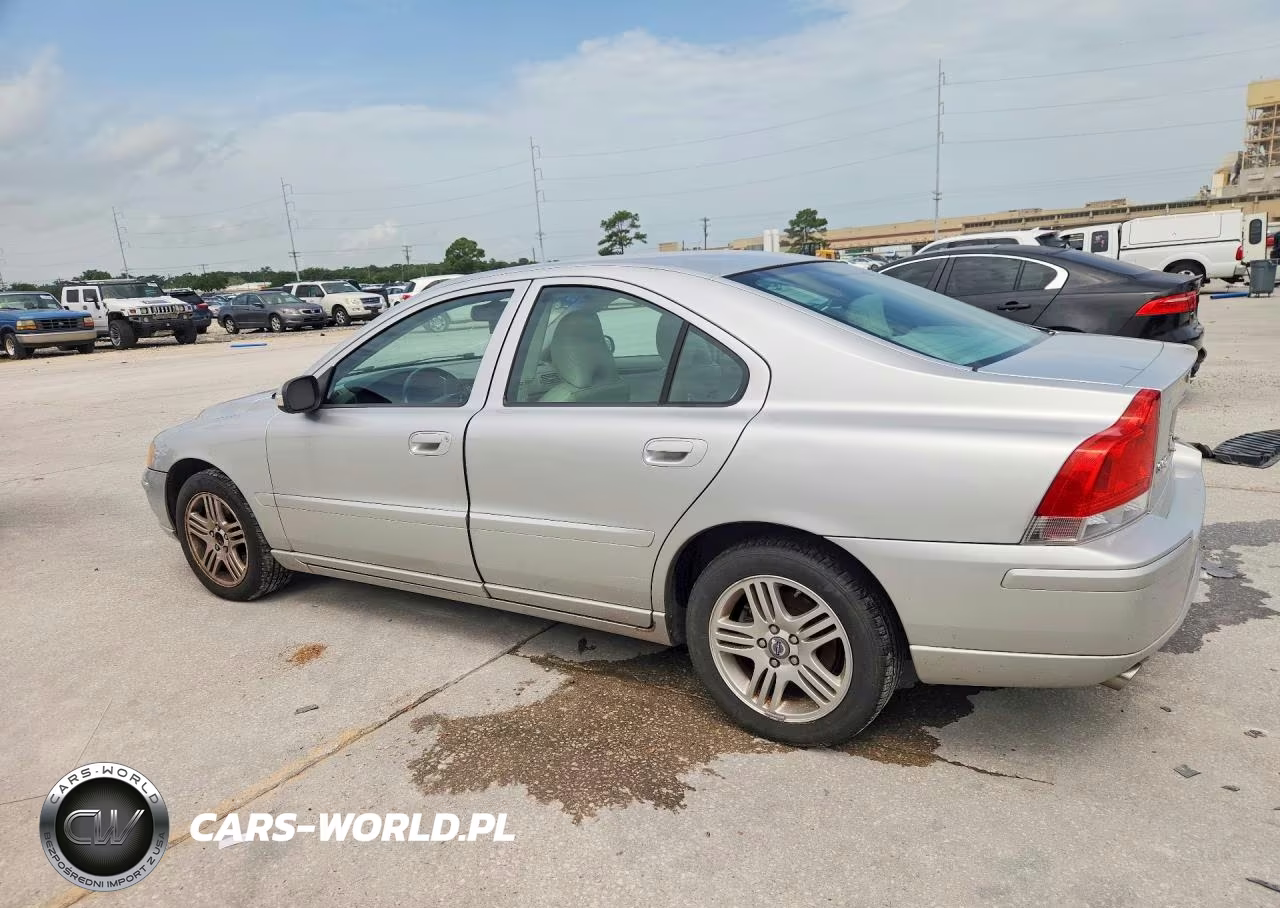 2007 Volvo S60 2.5T VIN:YV1RS592372617582 - 2