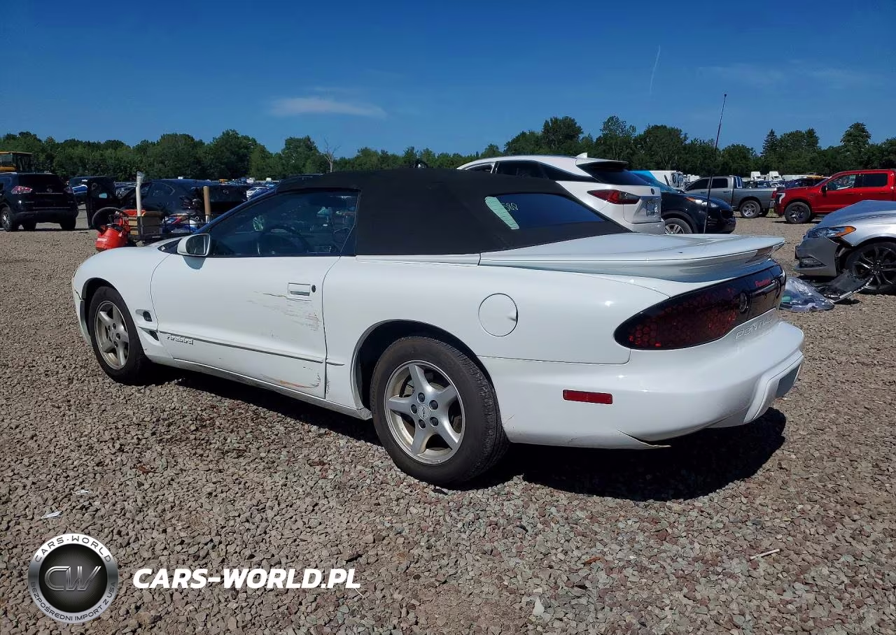 2002 Pontiac Firebird VIN:2G2FS32K222118111 - 2