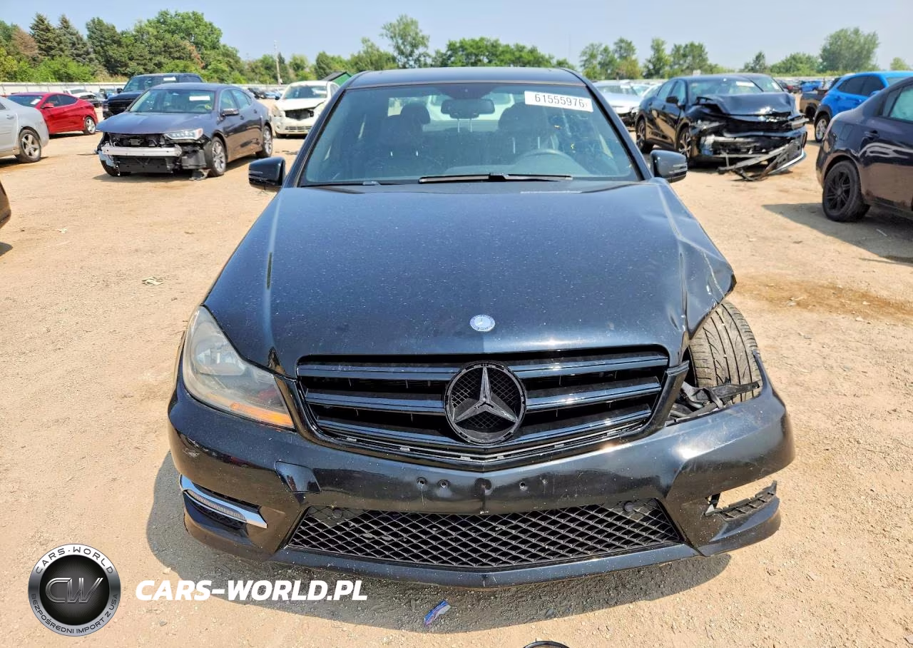2014 Mercedes-Benz C 300 4Matic VIN:WDDGF8AB6EA921948 - 5