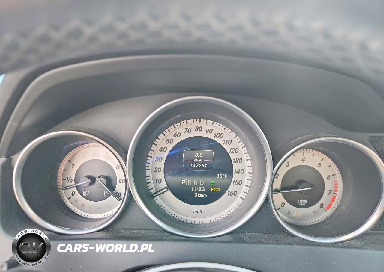 2014 Mercedes-Benz C 300 4Matic VIN:WDDGF8AB6EA921948 - 9