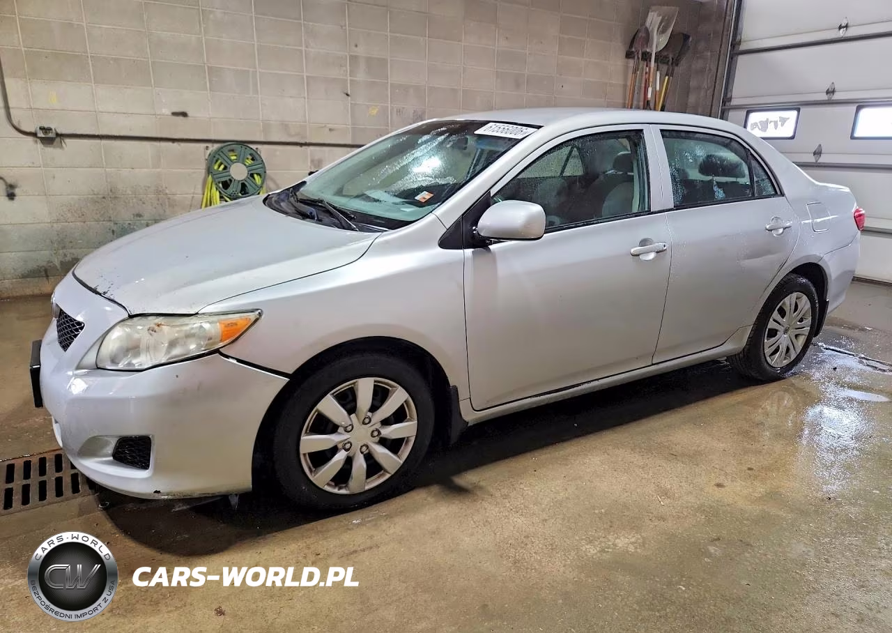 2010 Toyota Corolla Le – zdjęcie 1 z 12