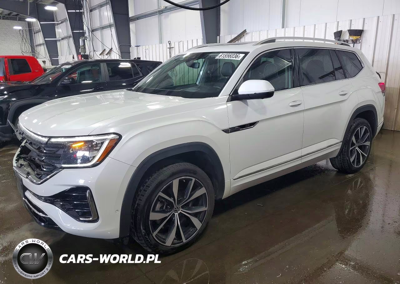 2024 Volkswagen Atlas Sel Premium R-Line VIN:1V2FR2CA2RC533090 - 1