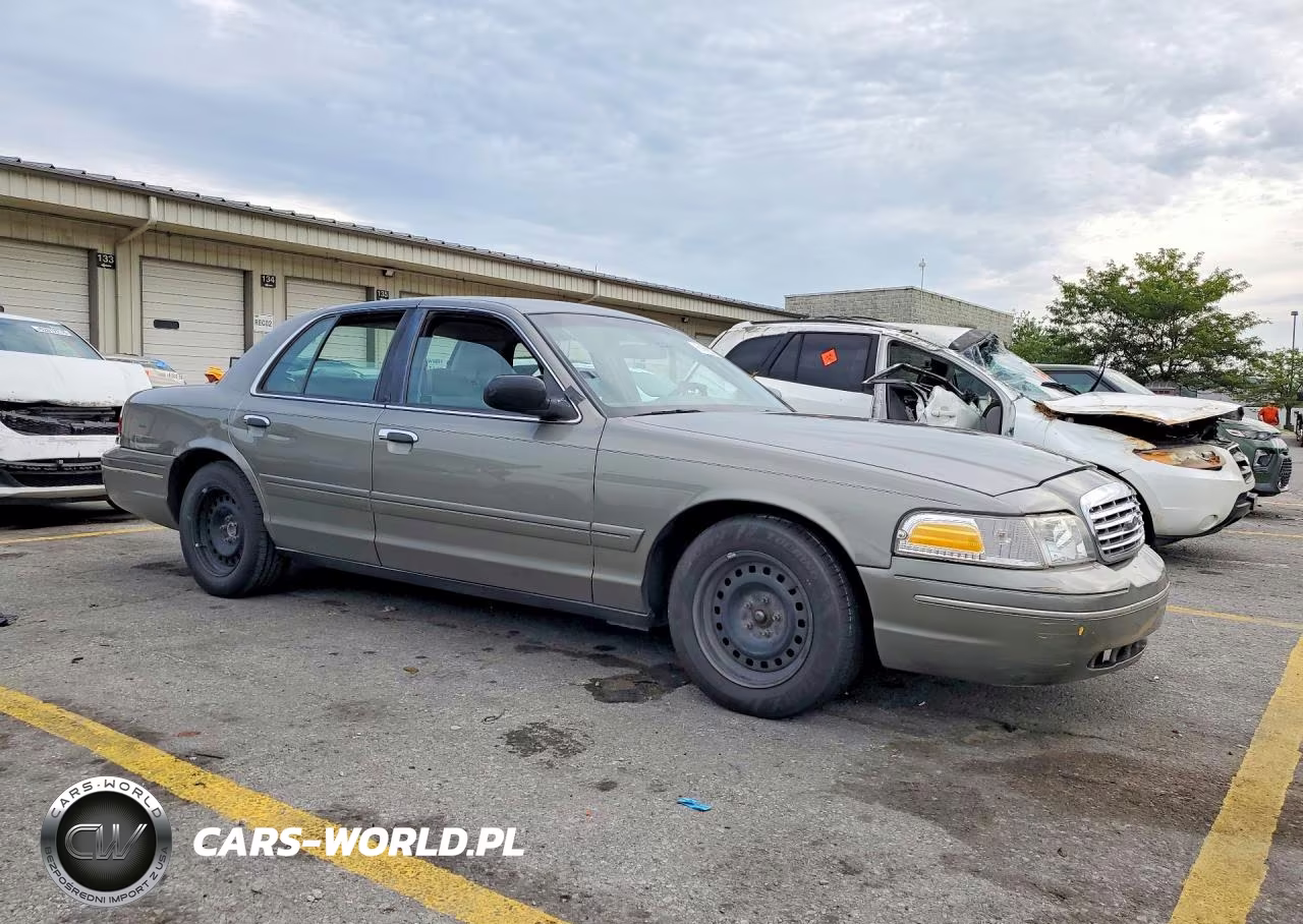 2000 Ford Crown Victoria Lx VIN:2FAFP74W1YX139635 - 4