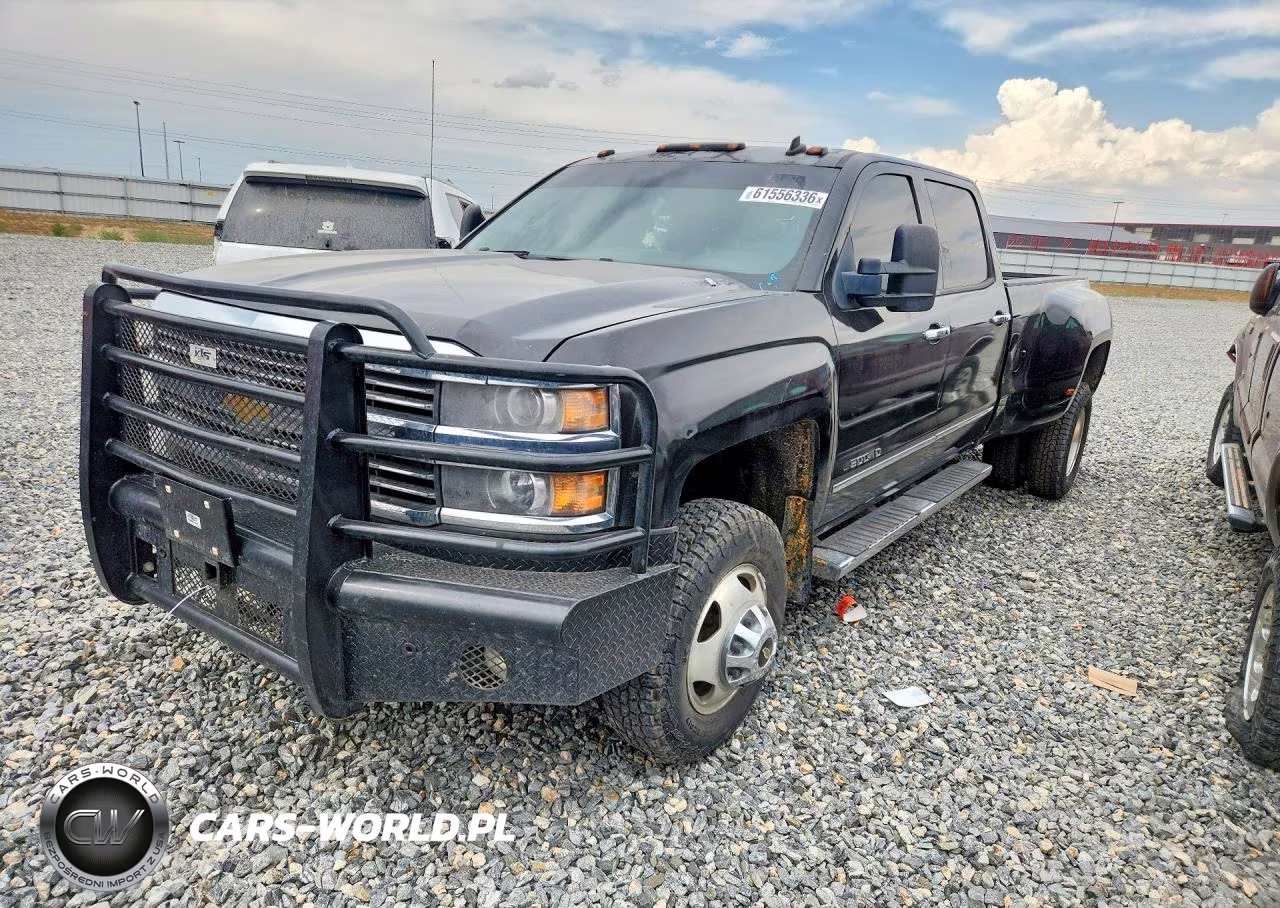 2015 Chevrolet Silverado K3500 Ltz – zdjęcie 1 z 12