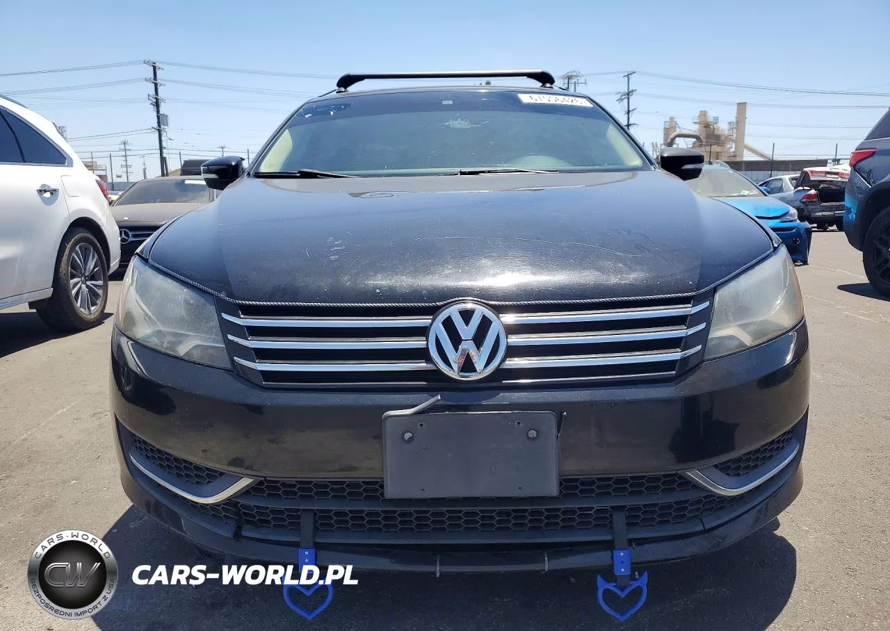 2013 Volkswagen Passat Se VIN:1VWBP7A3XDC120752 - 5