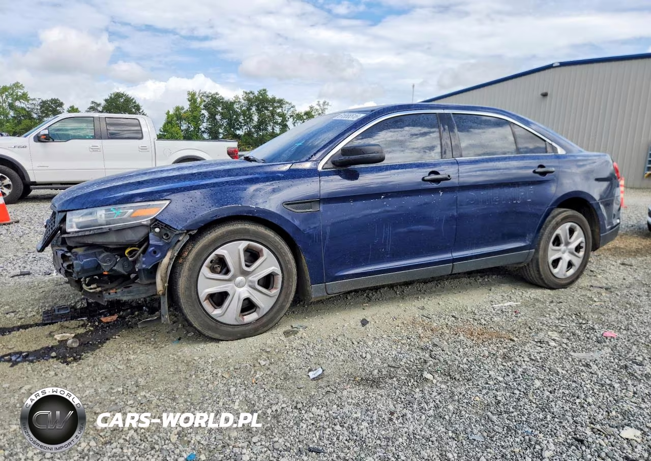 2015 Ford Taurus Police Interceptor – zdjęcie 1 z 13