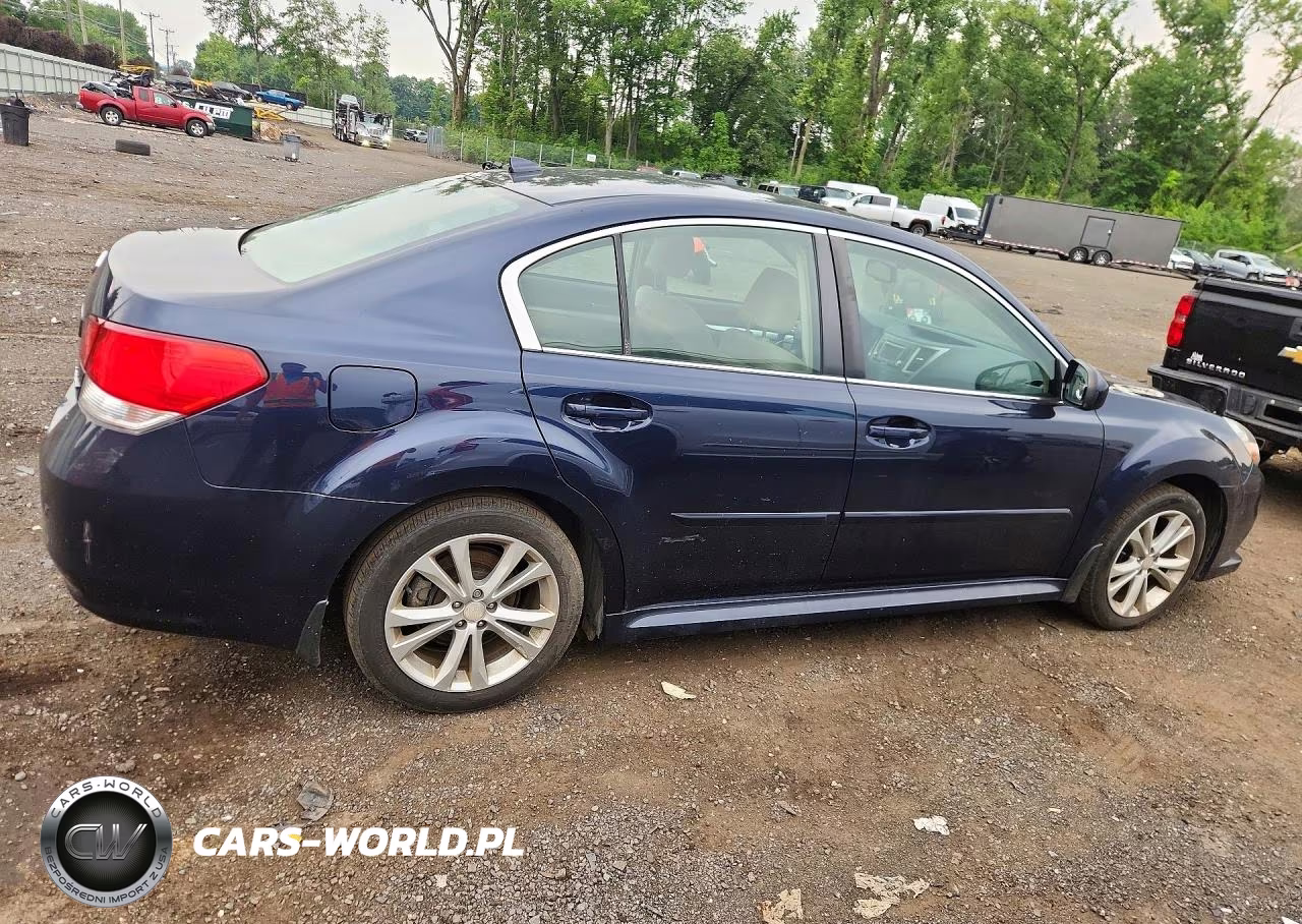 2014 Subaru Legacy 2.5I Premium VIN:4S3BMBC6XE3026457 - 3