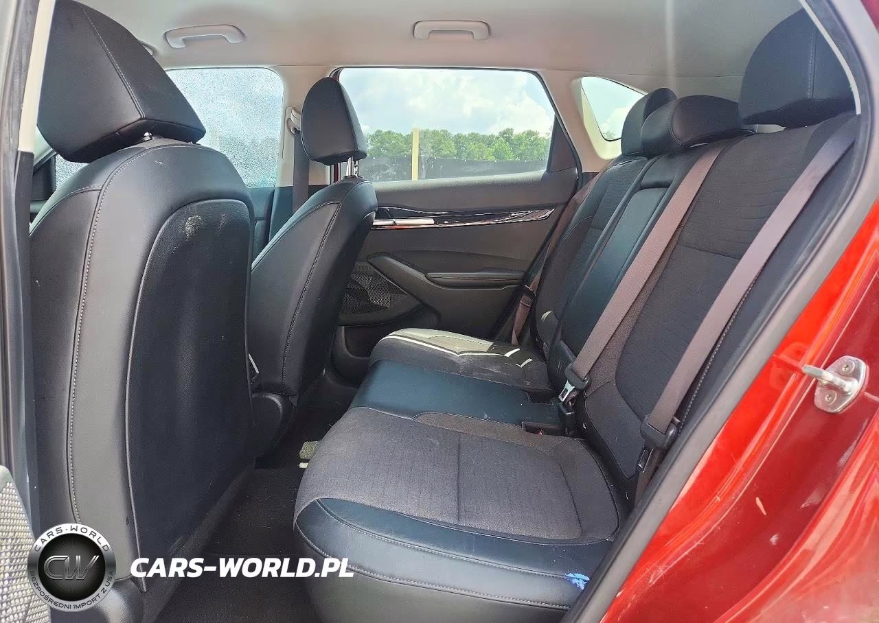 2023 Kia Seltos S VIN:KNDEU2AA3P7359857 - 10