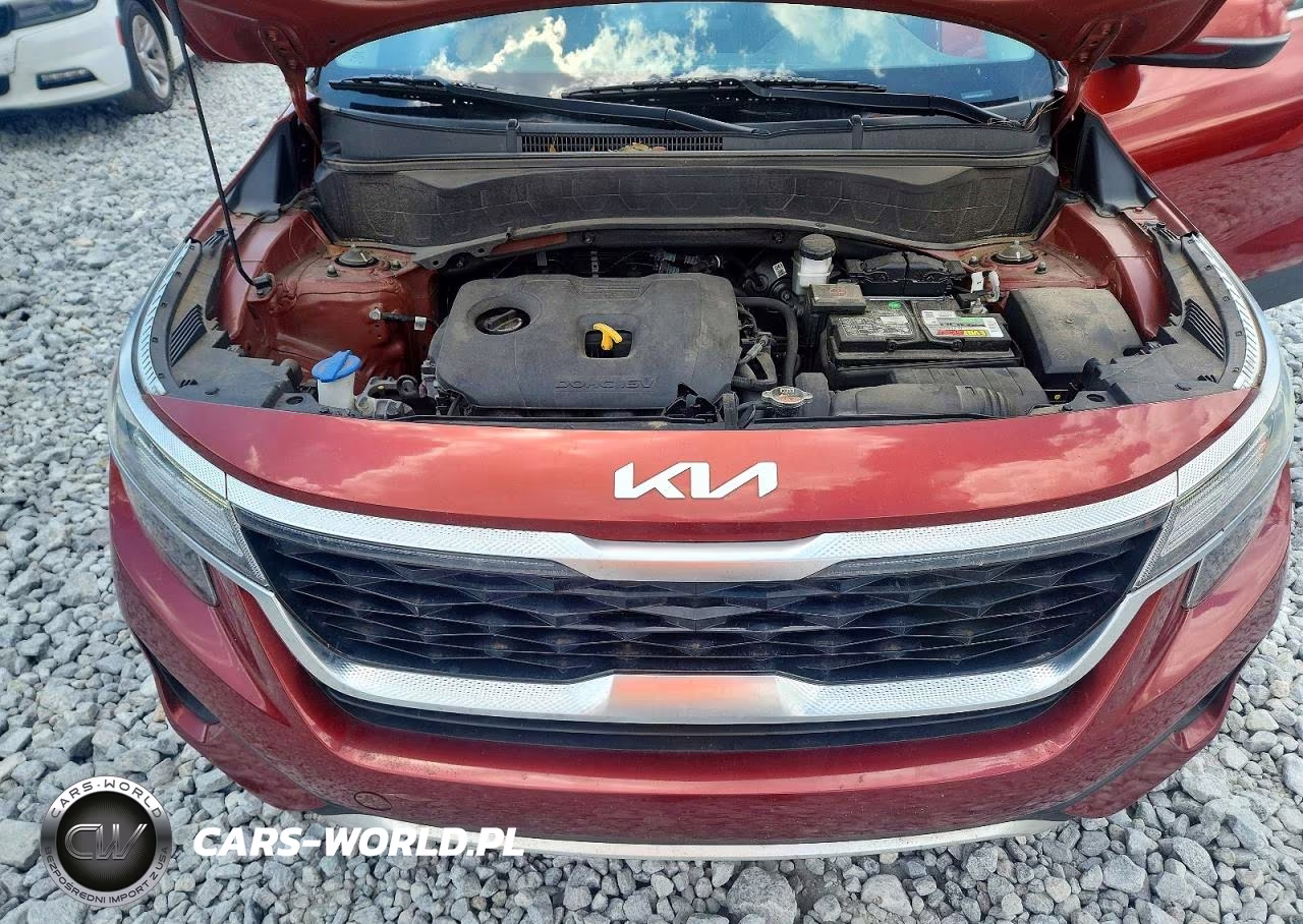 2023 Kia Seltos S VIN:KNDEU2AA3P7359857 - 11