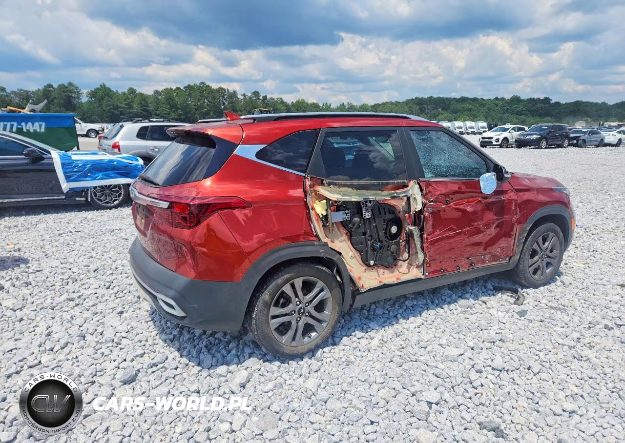 2023 Kia Seltos S VIN:KNDEU2AA3P7359857 - 3