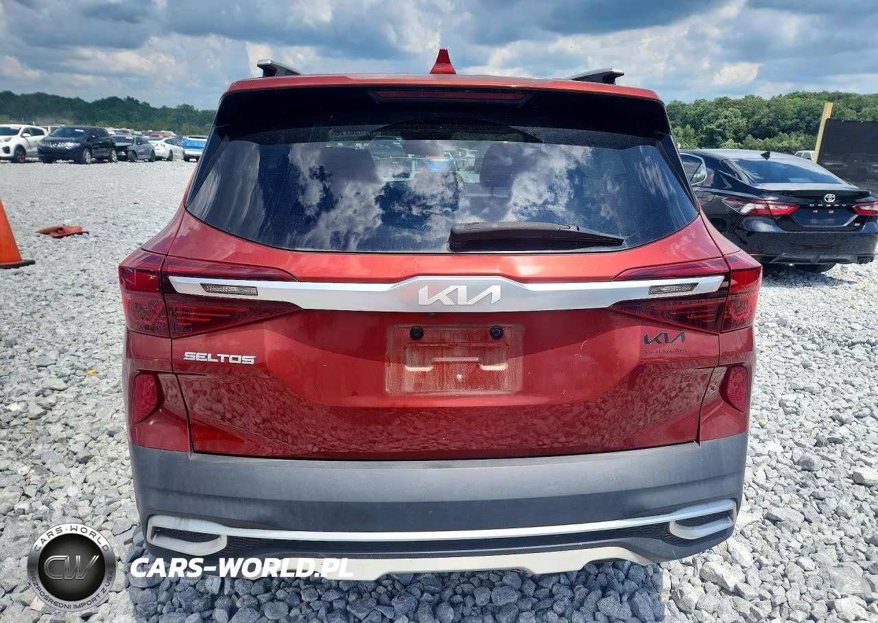 2023 Kia Seltos S VIN:KNDEU2AA3P7359857 - 6