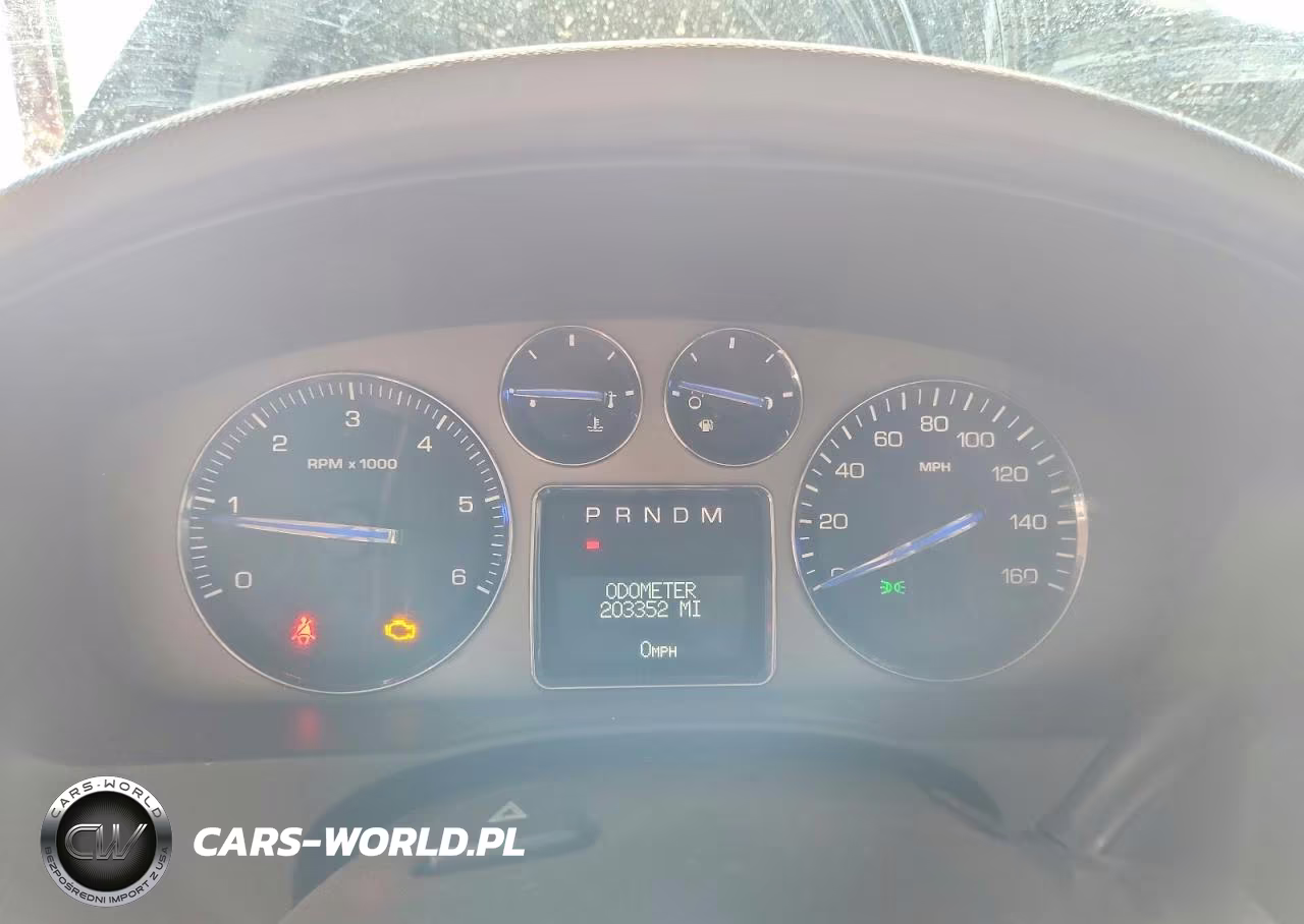 2008 Cadillac Escalade Luxury VIN:1GYFK638X8R220658 - 9
