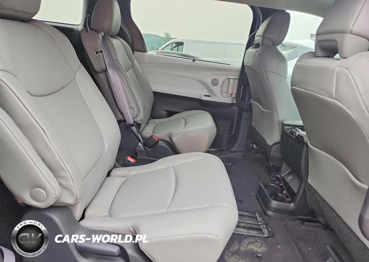 2025 Toyota Sienna Xle 8-Passenger VIN:5TDJRKEC3SS287990 - 11