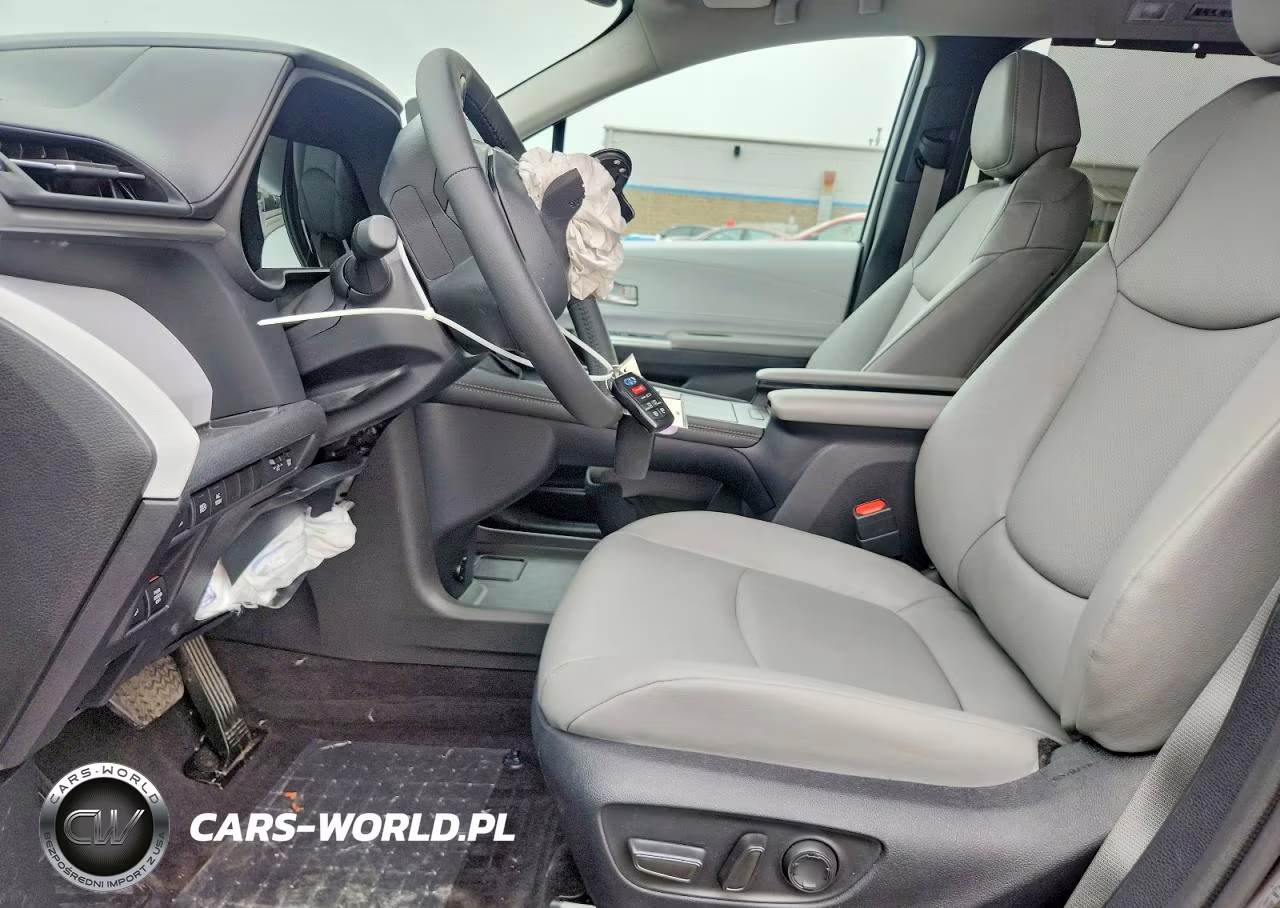 2025 Toyota Sienna Xle 8-Passenger VIN:5TDJRKEC3SS287990 - 7