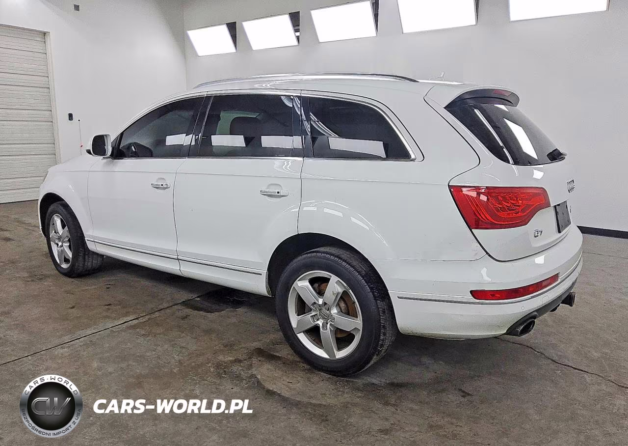 2015 Audi Q7 Premium Plus VIN:WA1LGAFE8FD020252 - 2