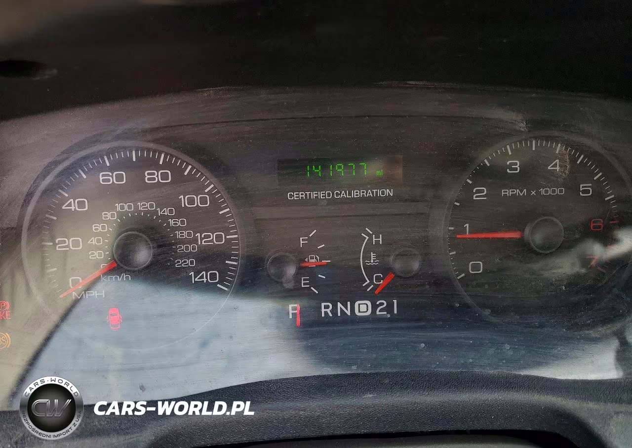 2006 Ford Crown Vict VIN:2FAHP71WX6X149736 - 9