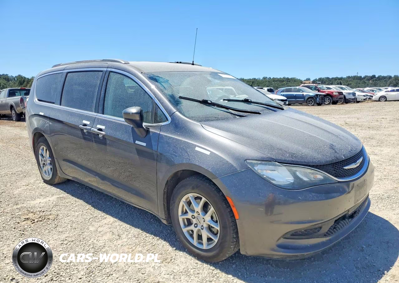 2021 Chrysler Voyager Lxi VIN:2C4RC1DG8MR541448 - 4