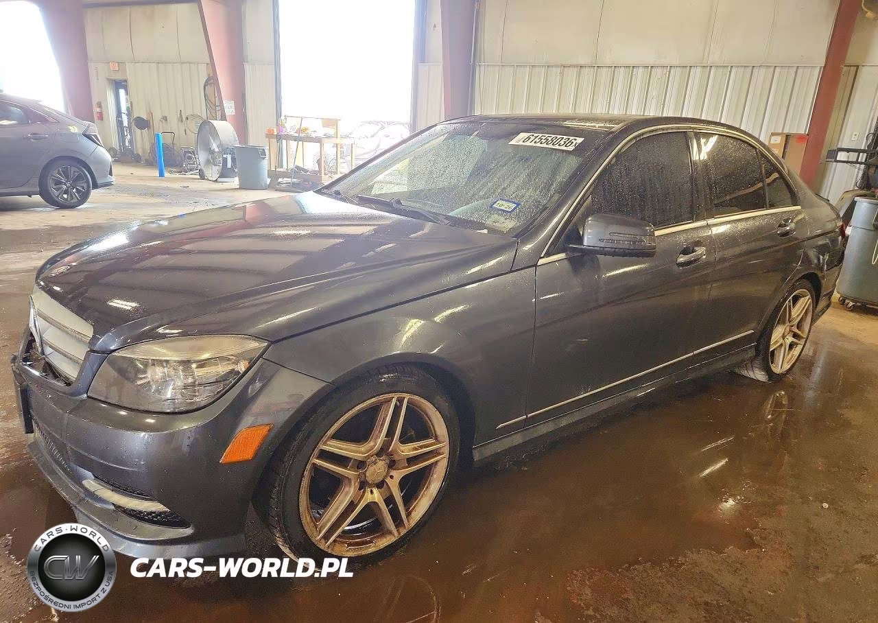 2011 Mercedes-Benz C 300