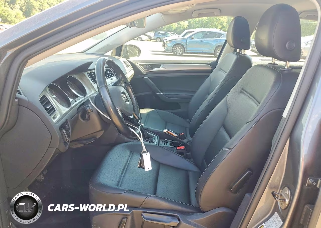 2017 Volkswagen Golf S VIN:3VW117AU5HM040110 - 7