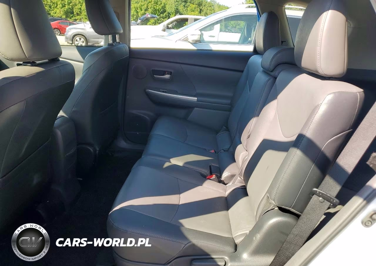 2012 Toyota Prius V Five VIN:JTDZN3EU6C3180710 - 10