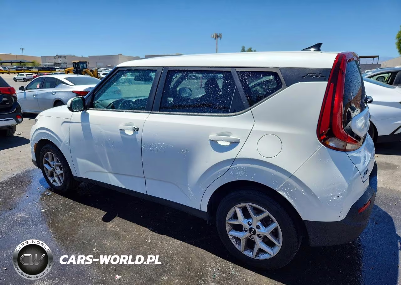 2020 Kia Soul S VIN:KNDJ23AU0L7058607 - 2