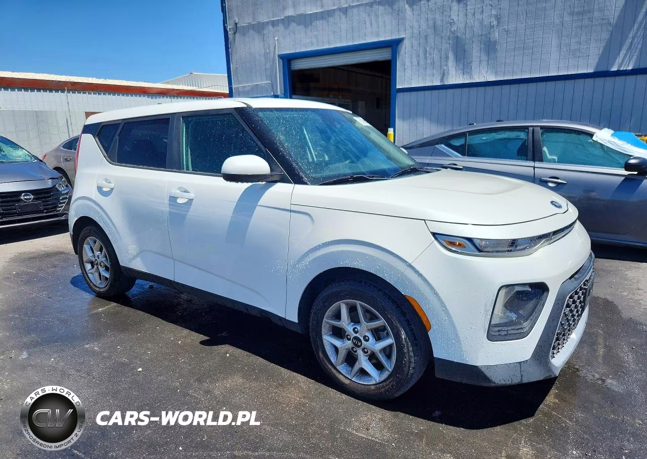 2020 Kia Soul S VIN:KNDJ23AU0L7058607 - 4