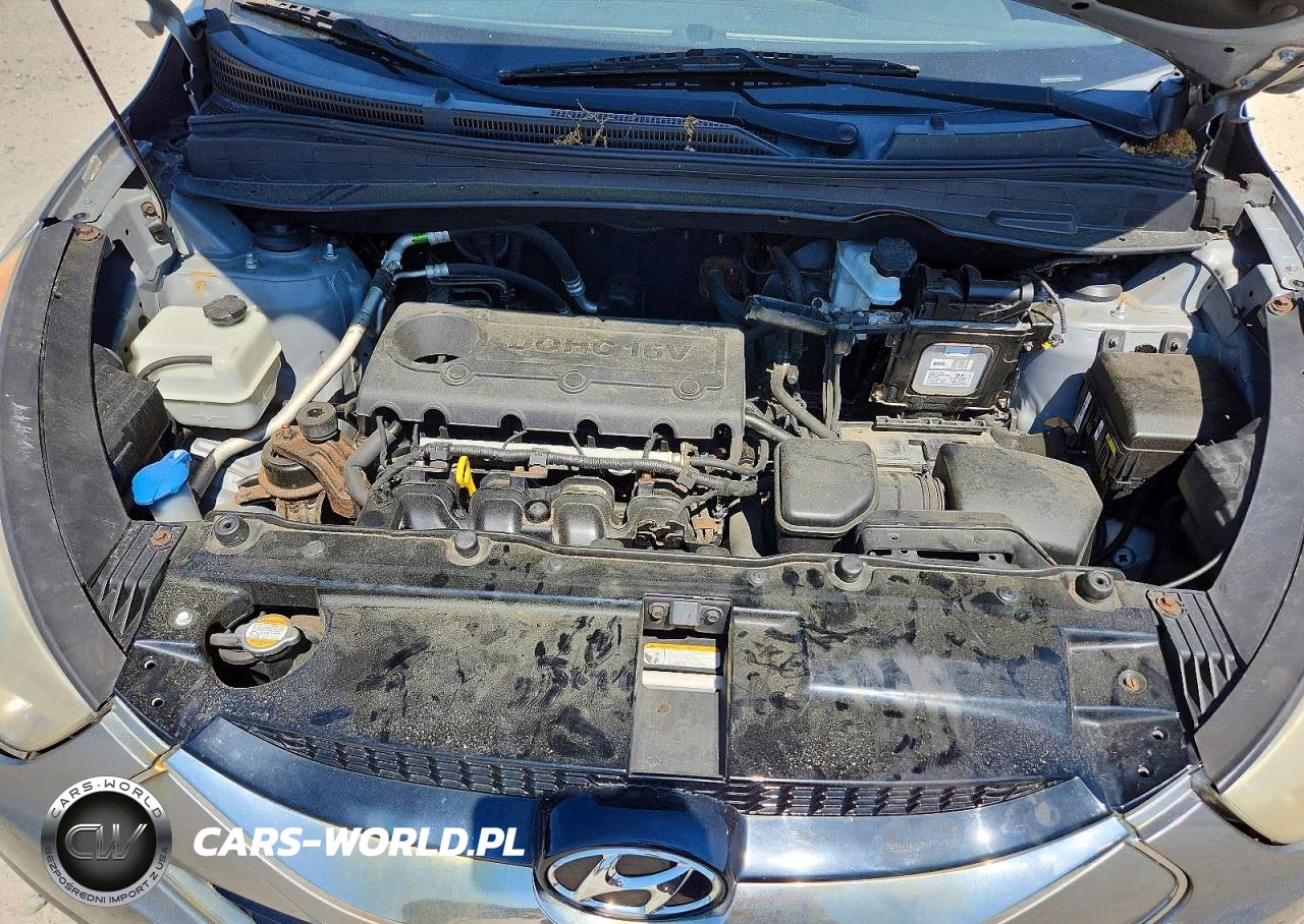 2012 Hyundai Tucson Limited VIN:KM8JUCAC0CU382719 - 12