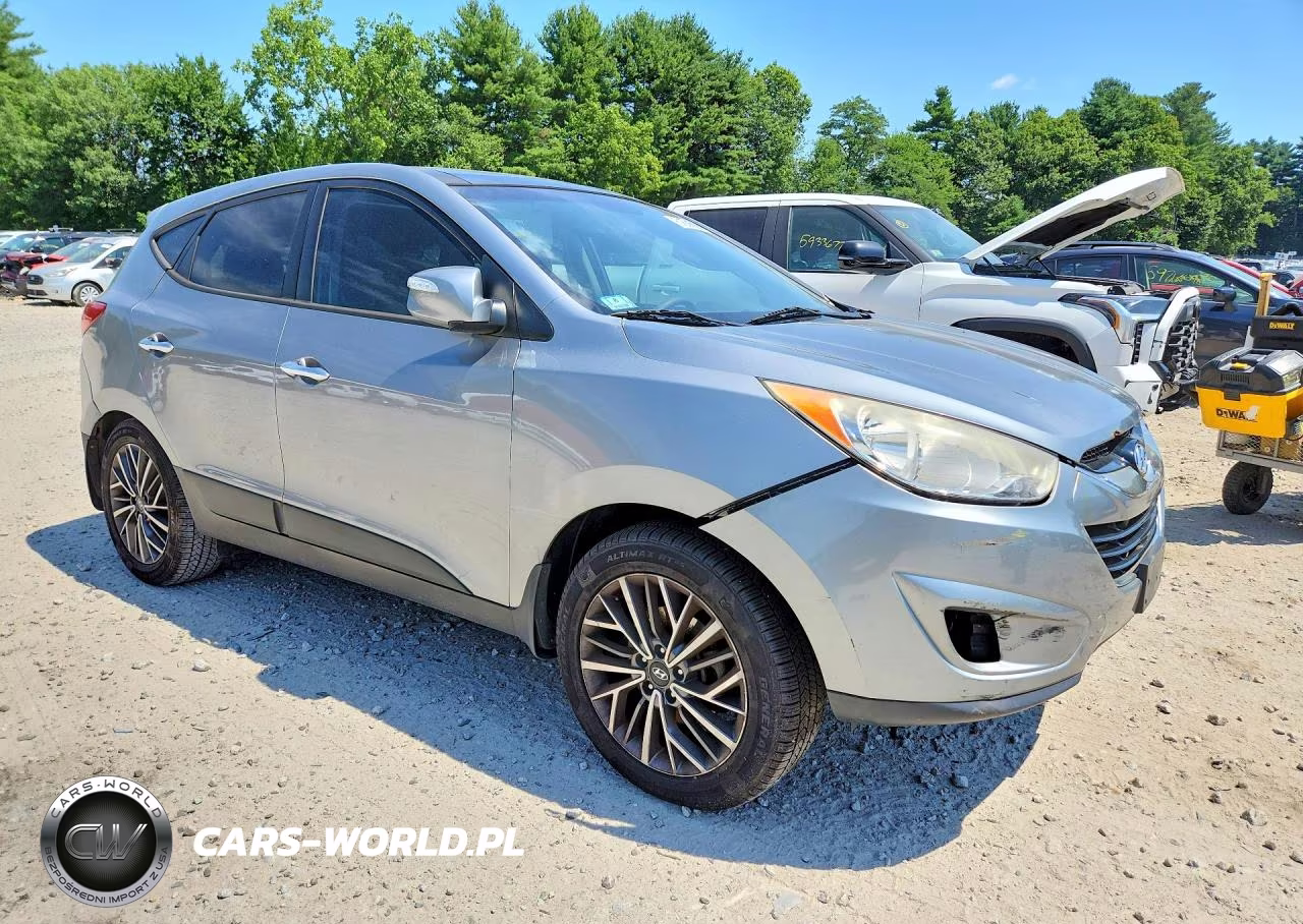 2012 Hyundai Tucson Limited VIN:KM8JUCAC0CU382719 - 4
