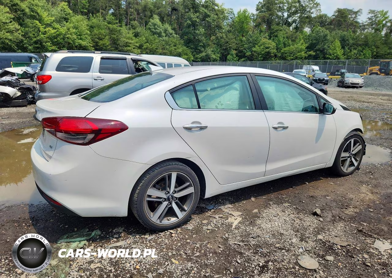 2017 Kia Forte Ex VIN:3KPFL4A8XHE093786 - 3
