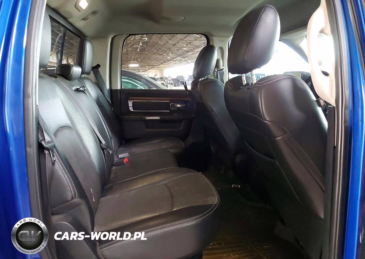 2015 Ram 1500 Laramie VIN:1C6RR6NM6FS577938 - 10