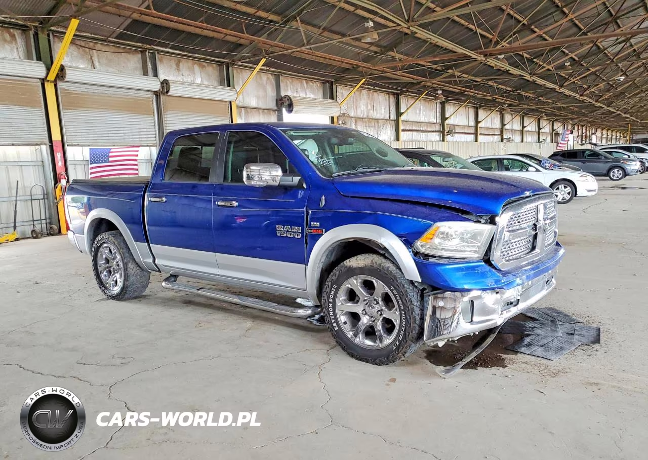 2015 Ram 1500 Laramie VIN:1C6RR6NM6FS577938 - 4