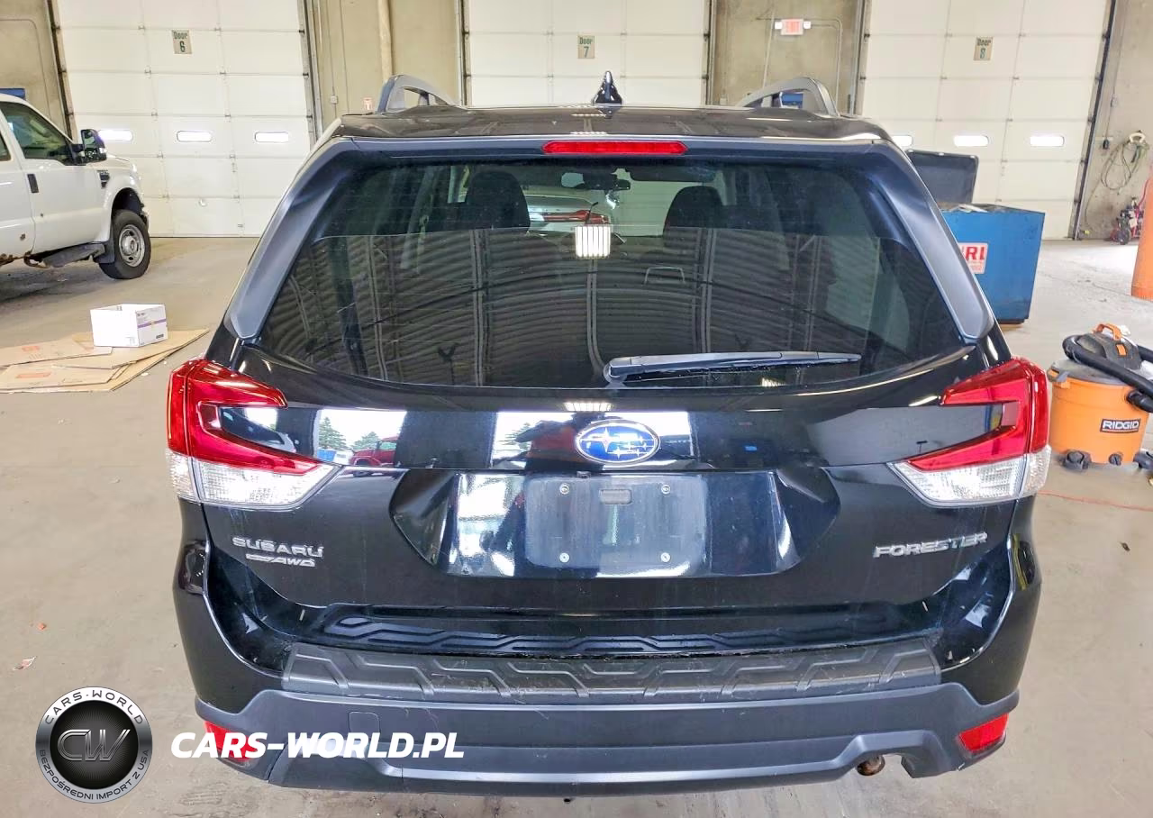 2020 Subaru Forester Premium VIN:JF2SKAJC6LH410858 - 6