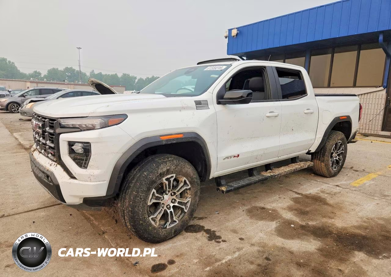 2023 GMC Canyon At4