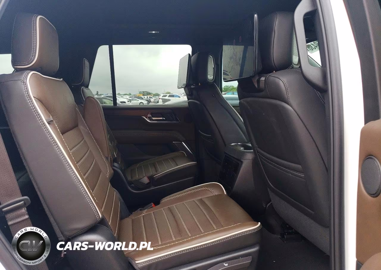 2025 GMC Yukon Denali Ultimate VIN:1GKS2ERL7SR133855 - 11