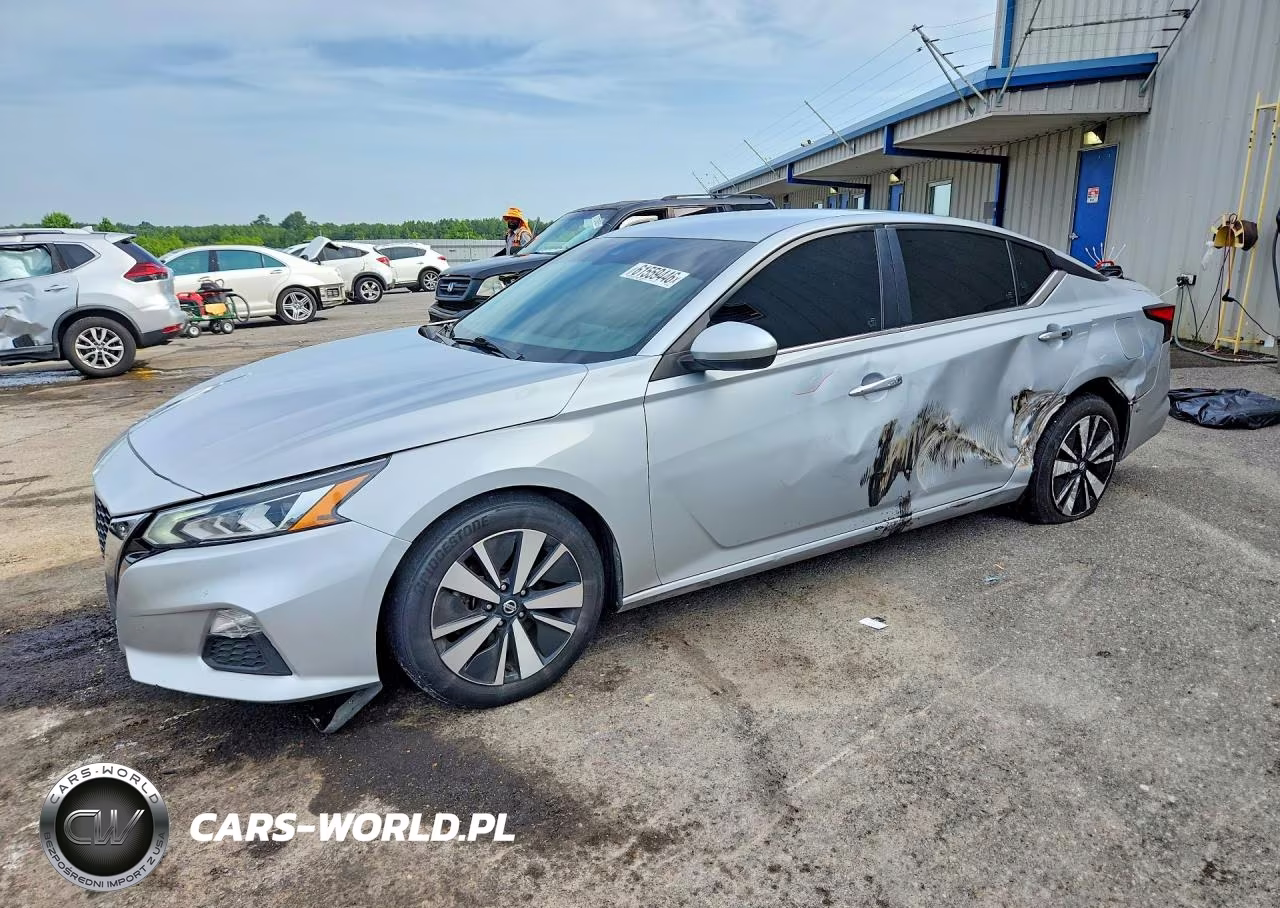 2021 Nissan Altima Sv – zdjęcie 1 z 12