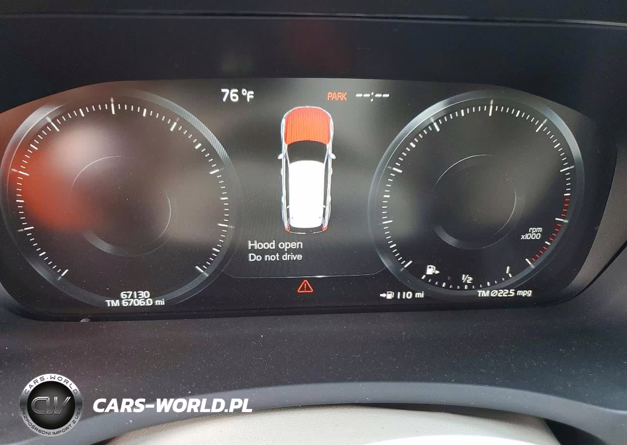 2021 Volvo Xc90 T6 Momentum VIN:YV4A221K1M1696469 - 9
