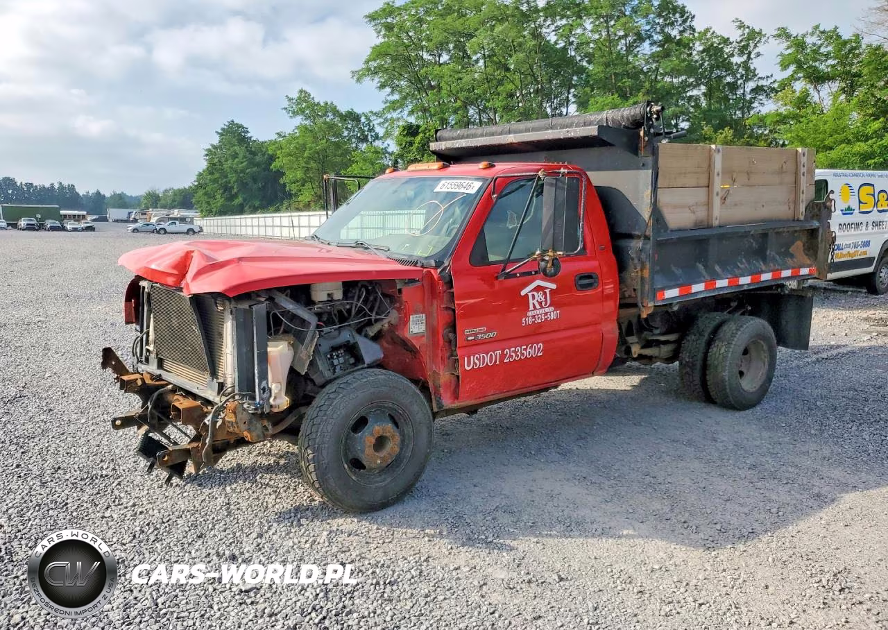2004 Chevrolet Silverado Dump Truck – zdjęcie 1 z 12